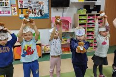 fdfe9e74-e83e-45cc-afd0-915437adae0d