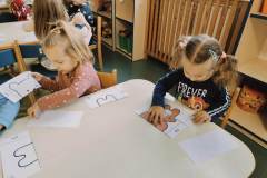 7aa8e8eb-7009-4e9d-a640-e593eeb94509