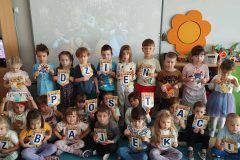 9eeb95d5-8db2-4edd-aee3-7f8e23221370