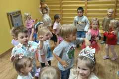 b6357f2e-f4d2-4bdd-8e8b-e358e1196adc