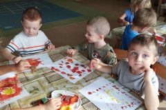 c5a0b580-5de5-483d-95ee-72f1ba12674e-1