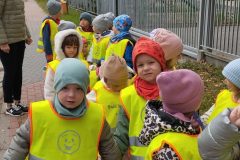 5fef5876-8598-47b4-a33d-dcd2abb4e67e