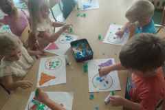 87fbf2b3-4c99-445f-9104-1f8869d5876a