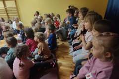 d2ce29b5-5d75-4dd3-8269-c9f963fed68c