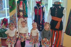 ae3a9fd5-de45-4ade-ab66-dfc5cda8d9a2