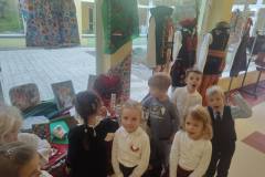 d9e3259c-25a5-4eef-9e90-54d62f546df9