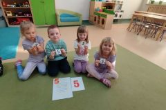 f7562d90-9c28-43ce-8fdf-f10ab2a44382