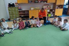 e1c5290d-3205-405e-a119-3519356a3855