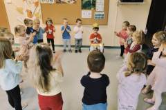 6ef2dc95-27d4-44d4-a008-8ca604e3f71a