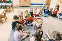 b999a9c2-f8fb-4e45-a565-57a8d93bf85c