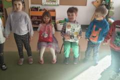 2d33f448-cf36-43e5-b3fc-921c1540f356