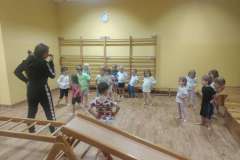 ac3e033e-f949-4d63-80c4-ef132ab07975