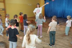 aaf00b02-720a-499d-8bde-678324af263c